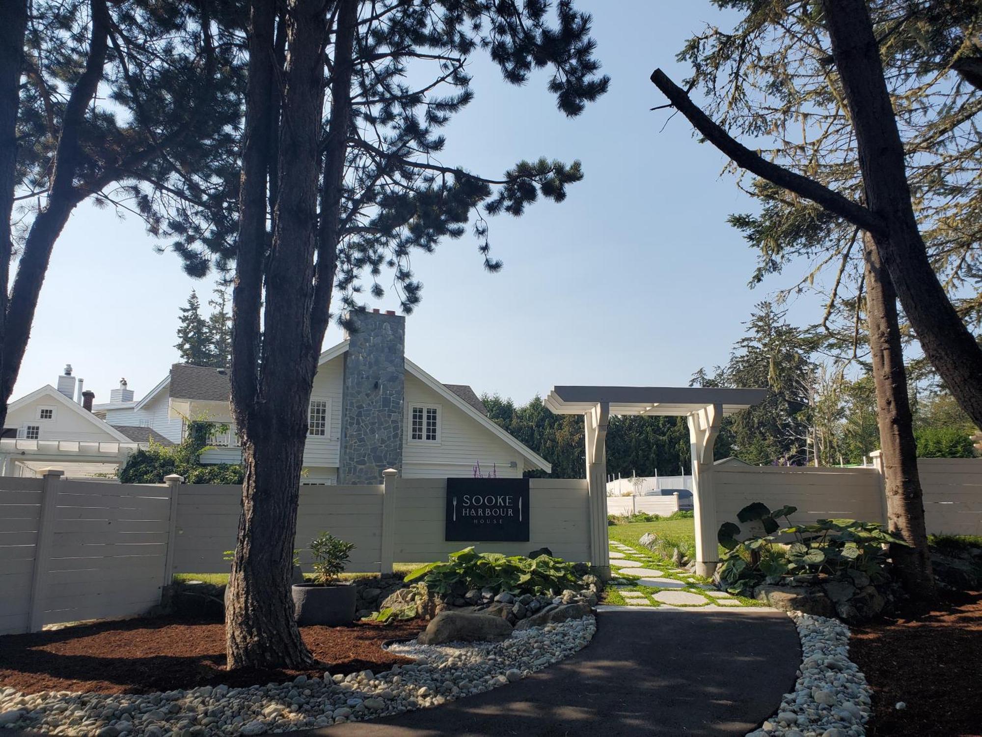 Hotel Sooke Harbour House Zewnętrze zdjęcie